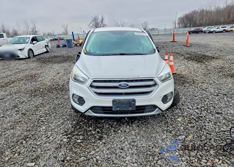 2017 Ford Escape Se z USA, uszkodzony, nr VIN 1FMCU9GD9HUA17653